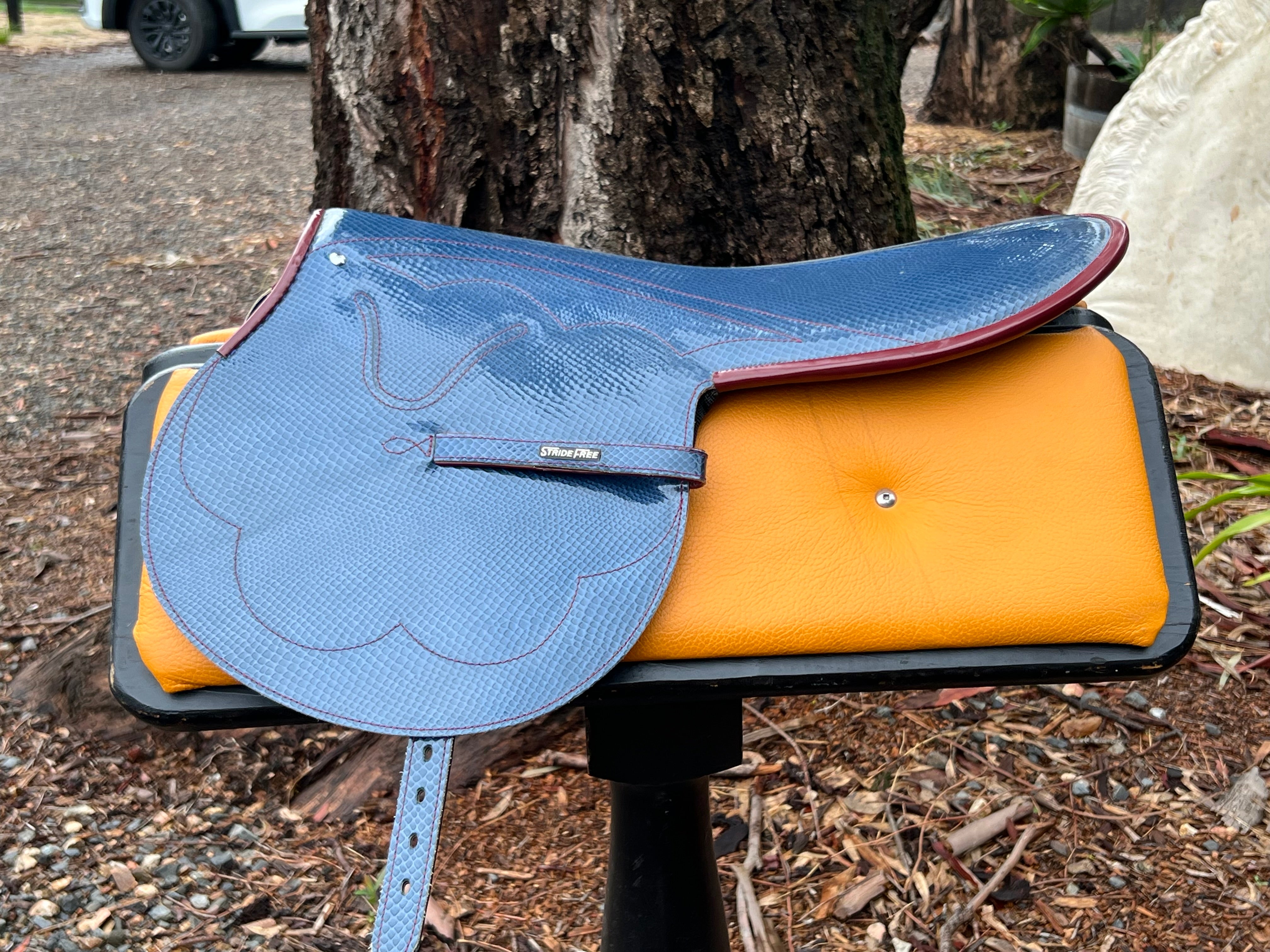 1.2kg Blue Snake Skin Race Saddle. One OF! Don't miss out!