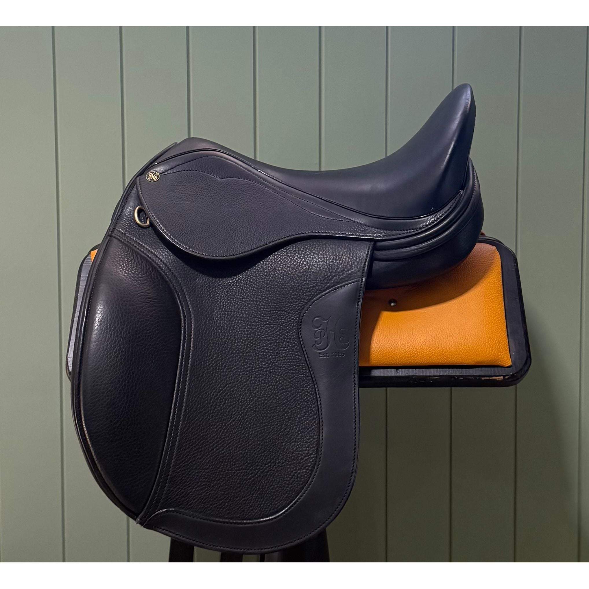 RELOCATION CLEARANCE StrideFree Kitzbuhel 16" (PONY DRESSAGE)